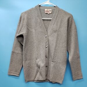 Panda Women's Elegant Gray Cashmere Cardigan